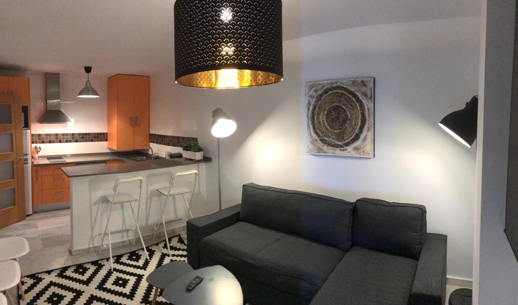 Malaga Boutique Stay - Carlos Haya Area With Parking Exterior photo
